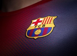 AYX SPORTS_金玟哉两黄染红被迫离场，拜仁后防告急赛事转折