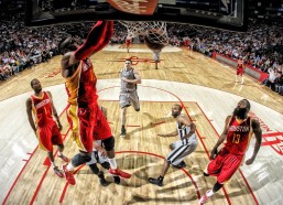 爱游戏官方网站-沃尔夫斯堡主场激战告捷，2-1力克圣保利延续强势表现